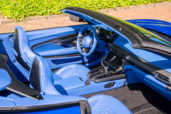 aston-martin-vanquish-volante-cote-d-azur-interior
