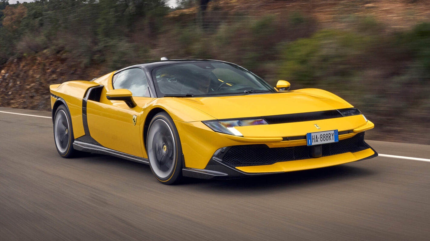 ferrari-849-testarossa-yellow