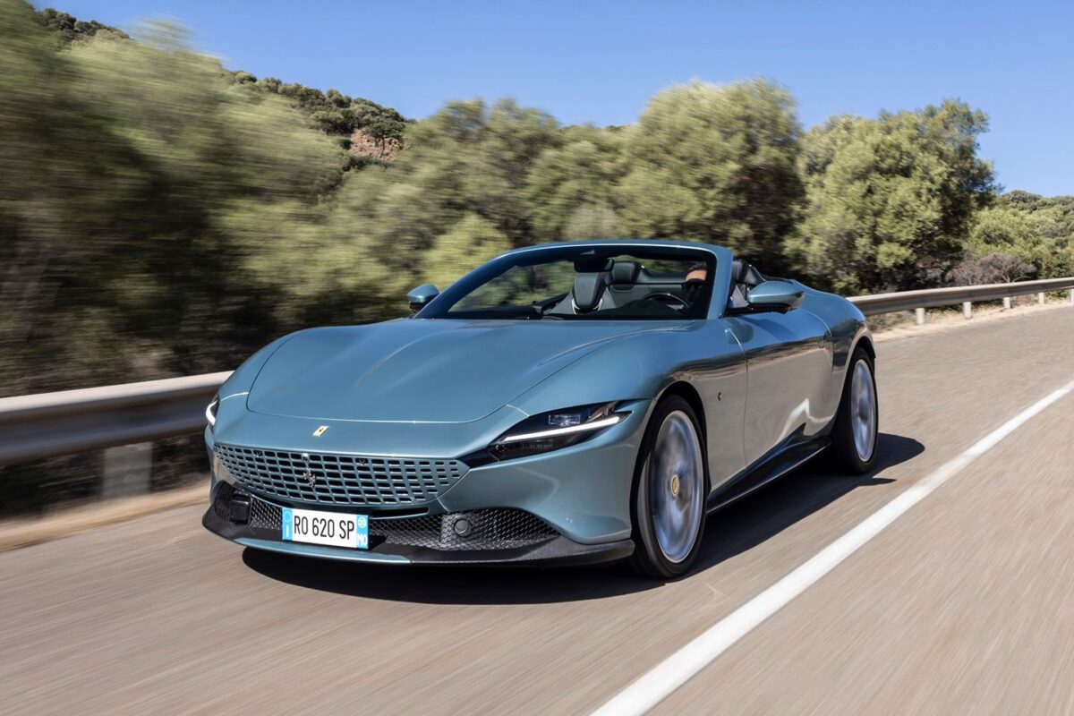 Ferrari Roma Spider