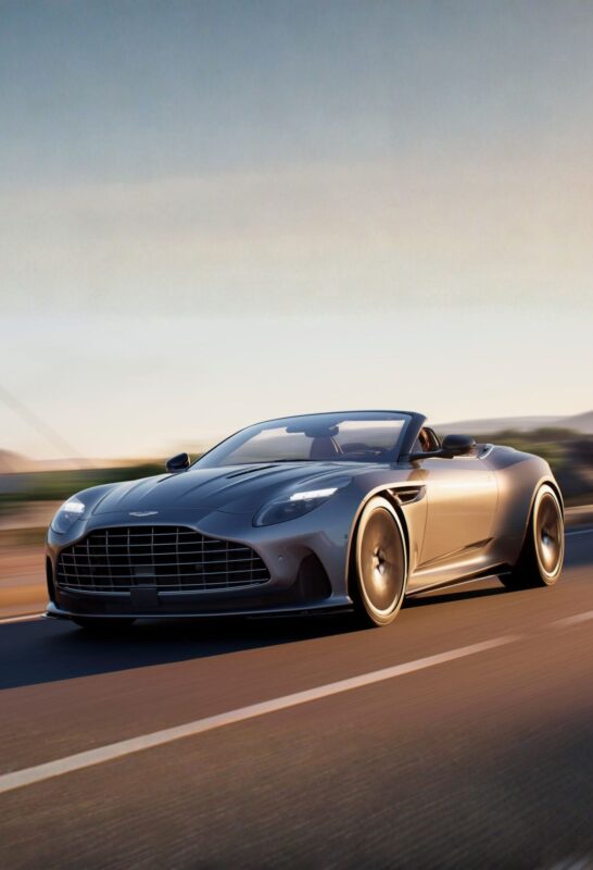 DB12 Volante
