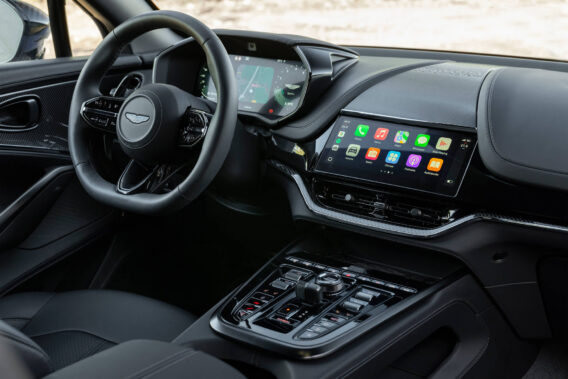 Aston Martin DBX S