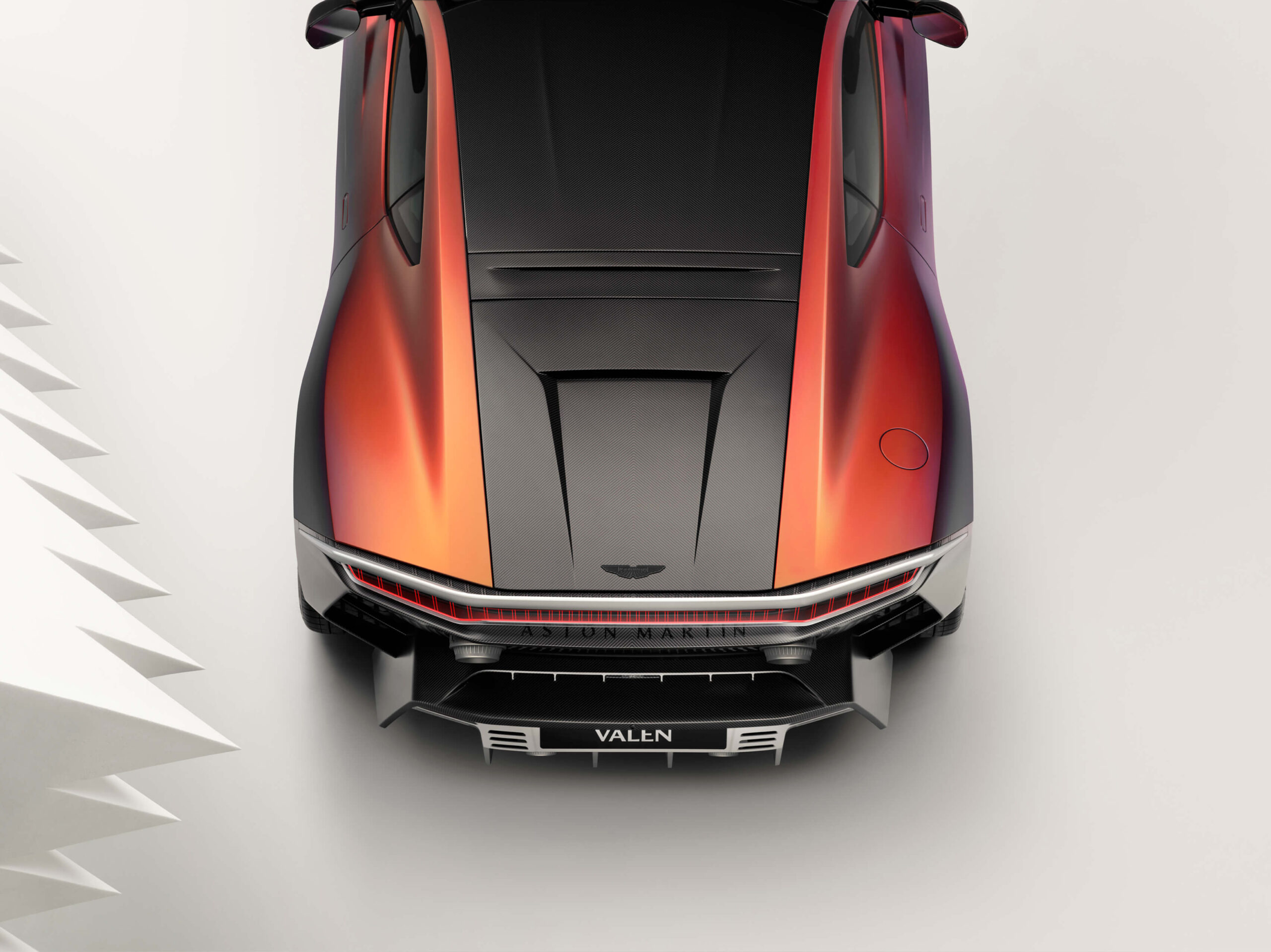 Ontmoet de Valen: Aston Martin V12 in gelimiteerde oplage