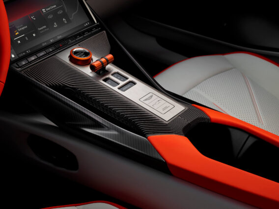 Ontmoet de Valen: Aston Martin V12 in gelimiteerde oplage