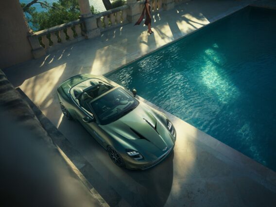 Aston Martin Vanquish