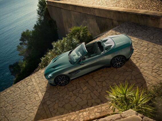 Aston Martin Vanquish