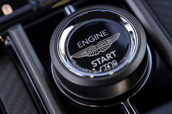 Aston Martin Vantage