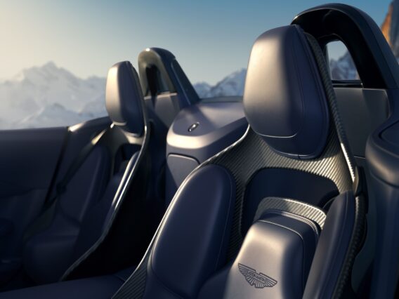 Aston Martin Vantage