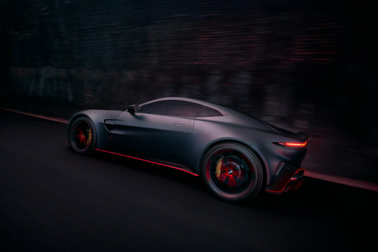 Aston Martin Vantage S