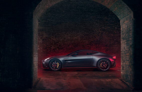 Aston Martin Vantage S