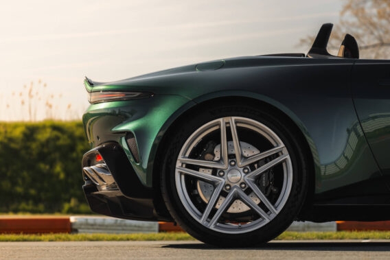 Aston Martin Vantage S Roadster