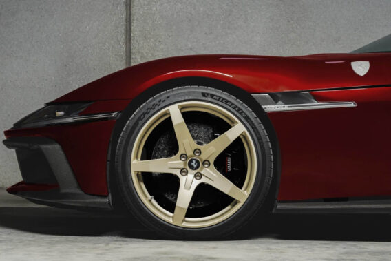 Ferrari 12Cilindri Manuale