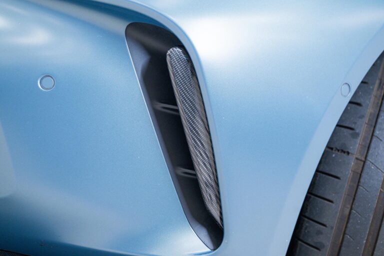 Aston Martin V8 Vantage Roadster 26MY 4.0