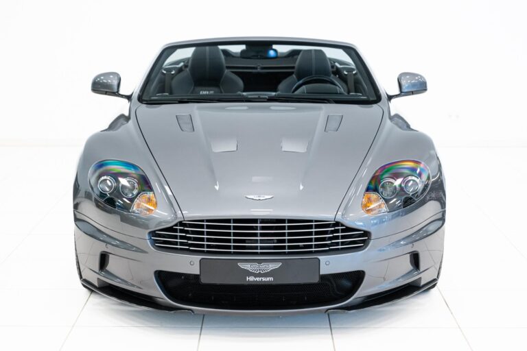 Aston Martin DBS Volante