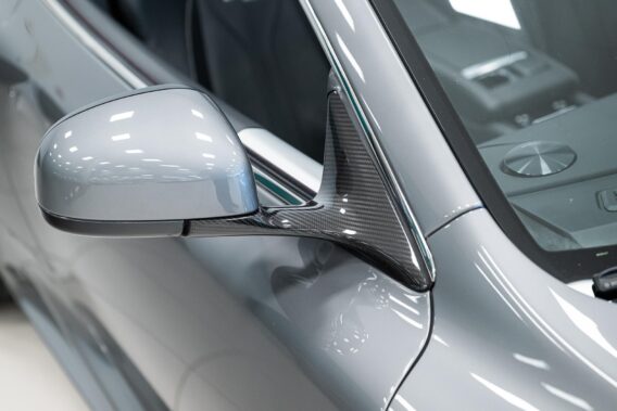 Aston Martin DBS Volante