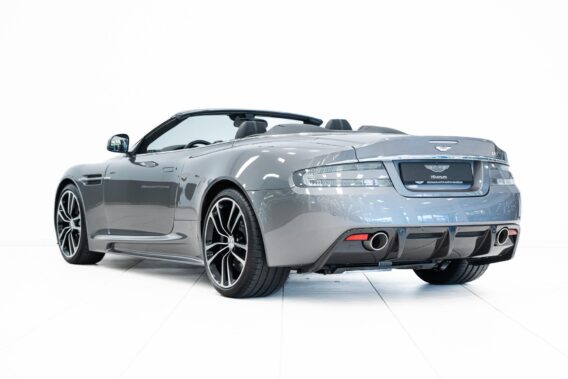 Aston Martin DBS Volante