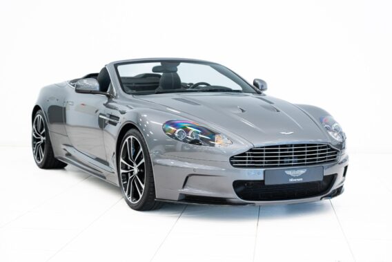 Aston Martin DBS Volante