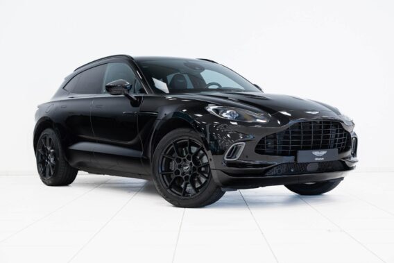 Aston Martin DBX 4.0 V8