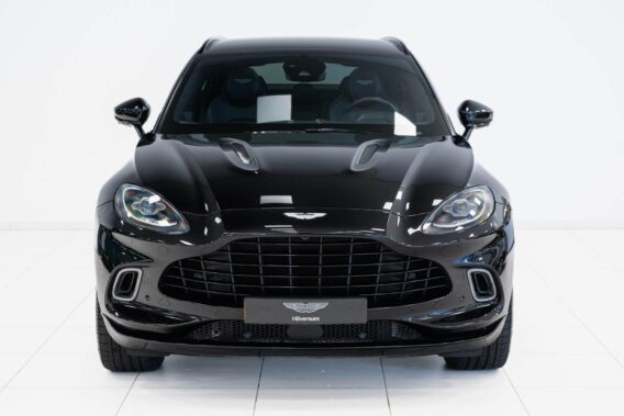 Aston Martin DBX 4.0 V8