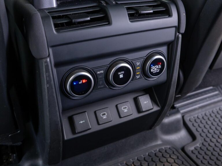 Land Rover Defender 110 2.0 P400e 110 S