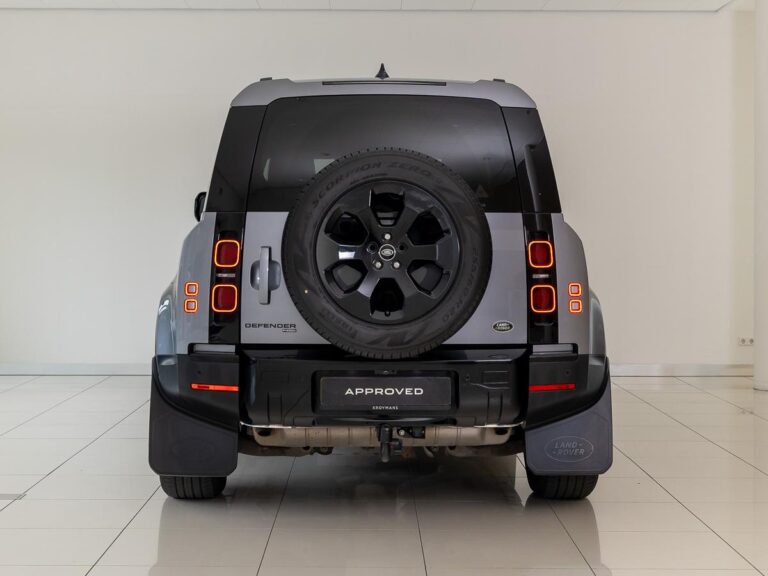 Land Rover Defender 110 2.0 P400e 110 S