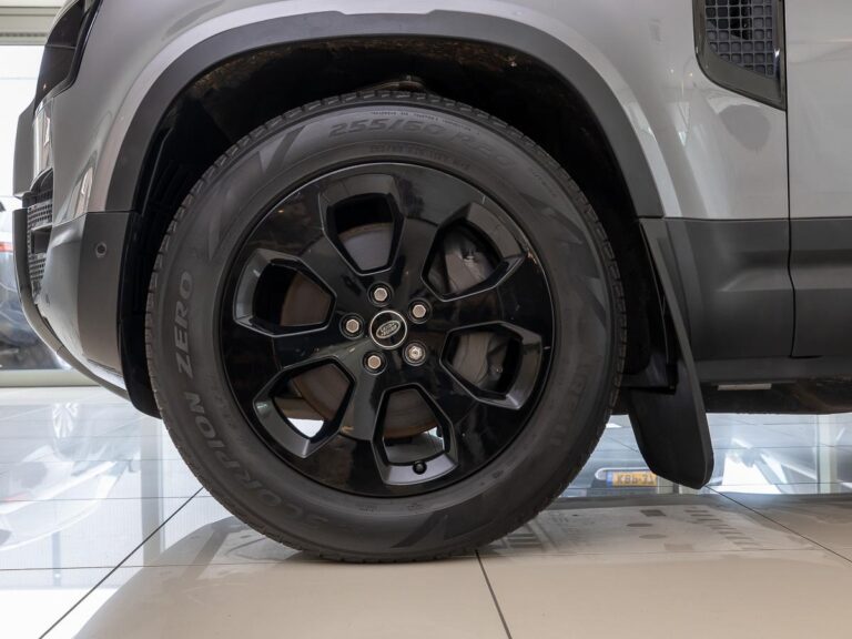 Land Rover Defender 110 2.0 P400e 110 S