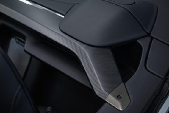 Aston Martin Vanquish Volante