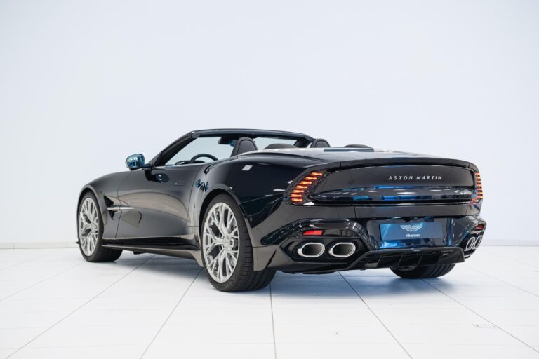 Aston Martin Vanquish Volante