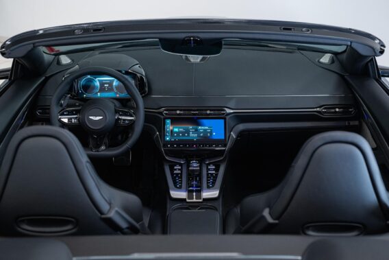 Aston Martin Vanquish Volante