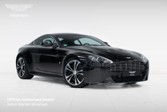 Aston Martin V12 Vantage