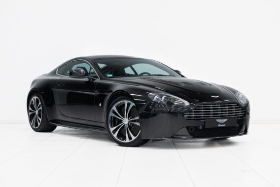 Aston Martin V12 Vantage