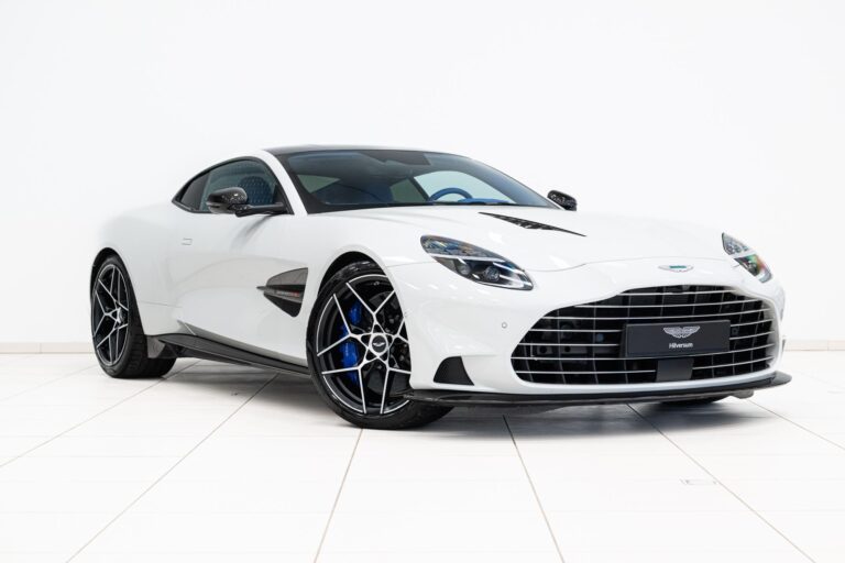 Aston Martin Vanquish Coupe