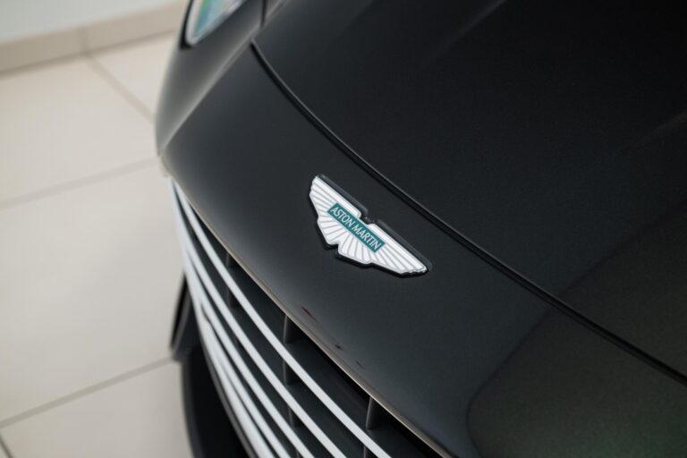 Aston Martin DB12 S Coupe