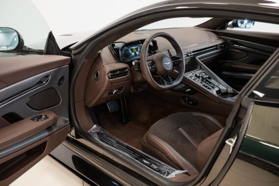 Aston Martin DB12 S Coupe