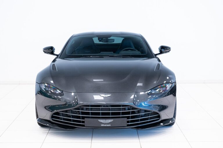 Aston Martin Vantage Coupe