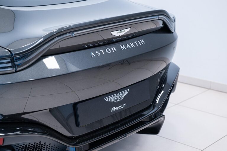 Aston Martin Vantage Coupe