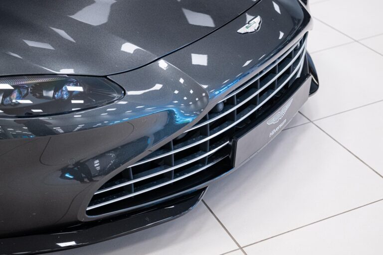 Aston Martin Vantage Coupe