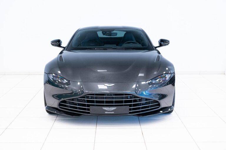 Aston Martin Vantage Coupe