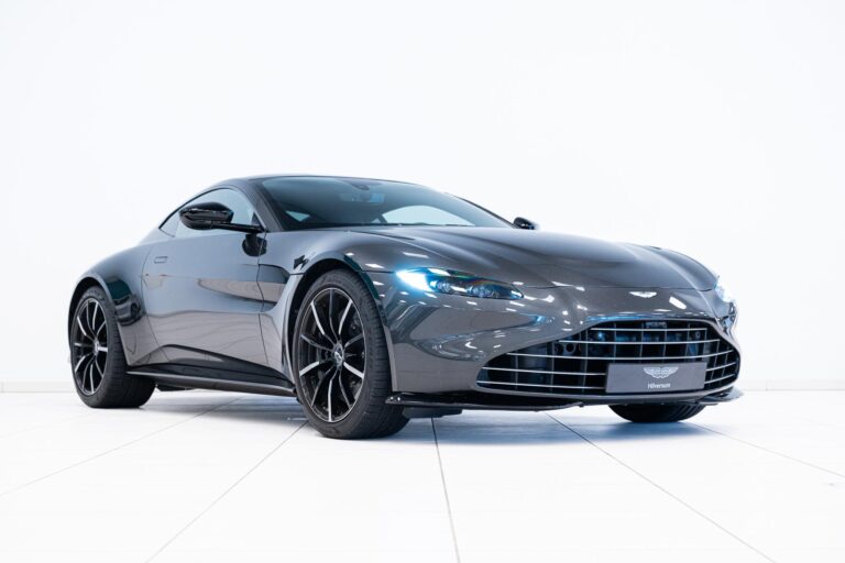 Aston Martin Vantage Coupe