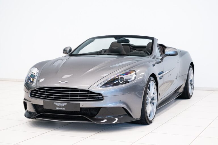 Aston Martin Vanquish Volante
