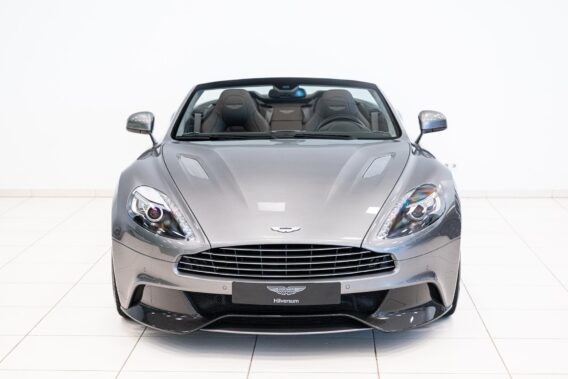 Aston Martin Vanquish Volante