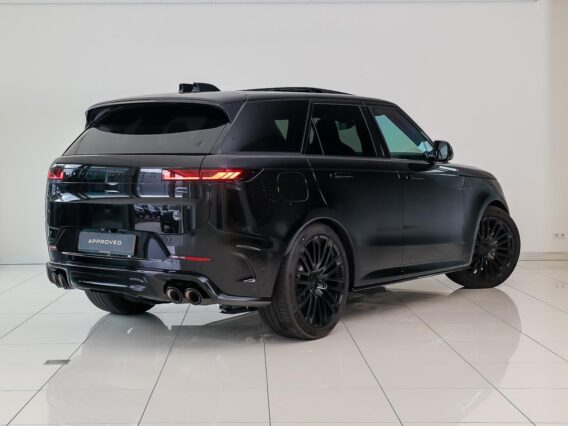 Land Rover Range Rover Sport 4.4 P635 SV Black