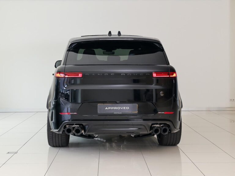 Land Rover Range Rover Sport 4.4 P635 SV Black