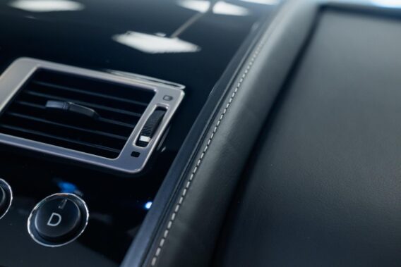 Aston Martin DB9 Volante