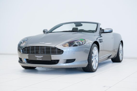 Aston Martin DB9 Volante