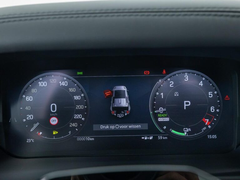 Land Rover Defender 2.0 P300e 110 Dynamic Edition
