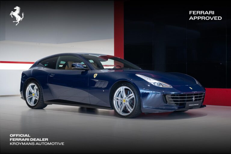 Ferrari GTC4Lusso V12