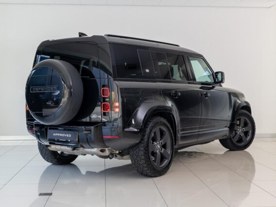 Land Rover Defender 110 2.0 P400e 110 X-Dynamic HSE