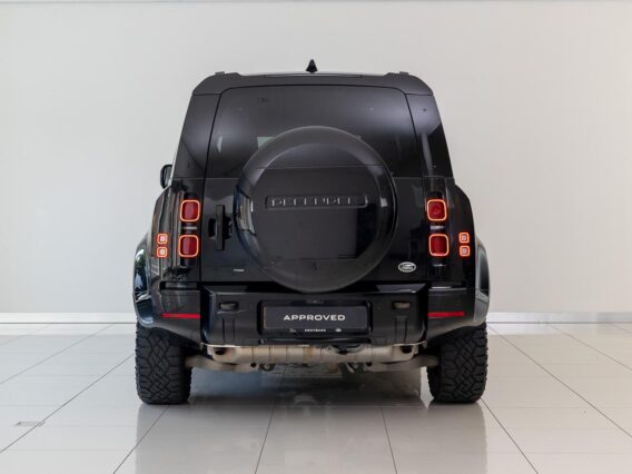 Land Rover Defender 110 2.0 P400e 110 X-Dynamic HSE