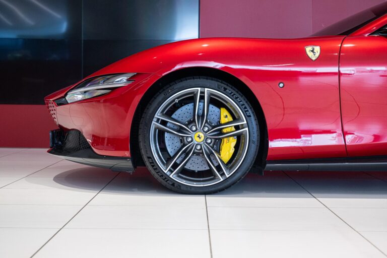 Ferrari Roma Spider