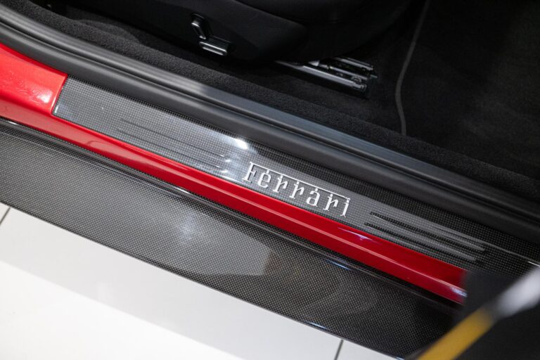Ferrari Roma Spider